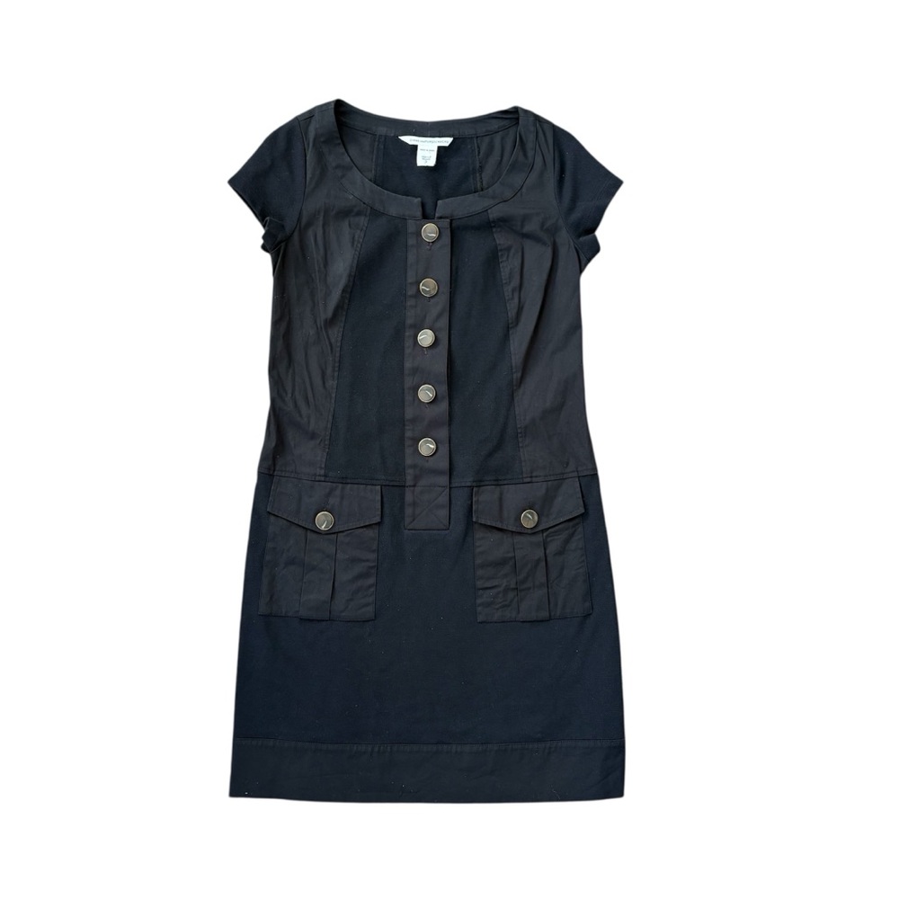 Diane Von Furstenberg Black Career/ Work Dreas with Buttons Cap Sleeve Size 8